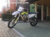 Moto Husqvarna TE 250 Enduro