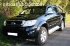 Toyota HiLux 3,0 SR5‏