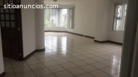 Alquilo apartamento zona 15