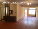 Linda casa con apartamento incluido