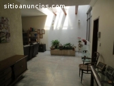 EXCELENTE RESIDENCIA VENTA JARD. BOSQUE