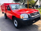 NISSAN PICK UP ESTAQUITAS 2010