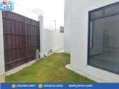 SE VENDE CASA NUEVA EN MIRAFLORES