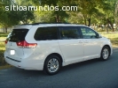 TOYOTA SIENNA XLE