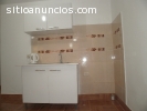 BUENA UBICACIÓN  Y  PRECIO,  VENDO CASA