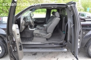 NISSAN NAVARA 2012 ALTO LUJO EN 2500CC